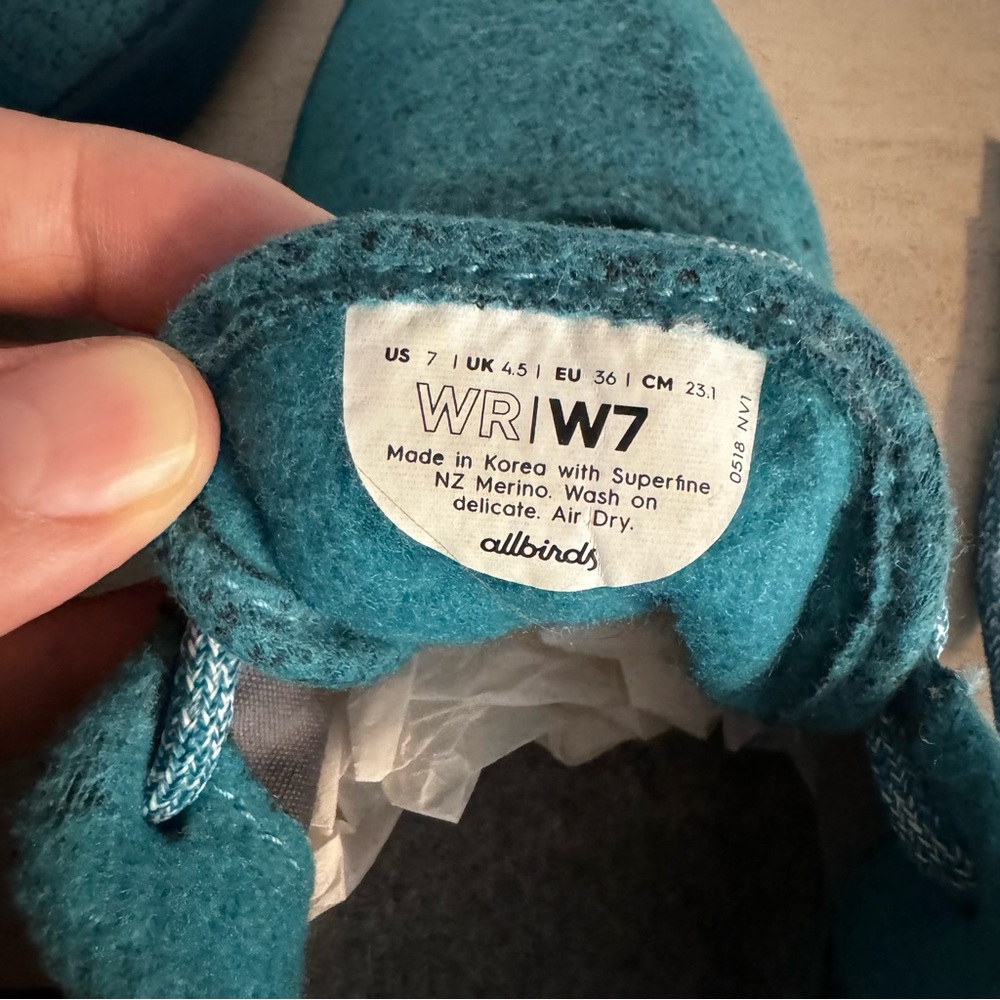 Allbirds teal women’s wool runners size 7 - Picture 6 of 6